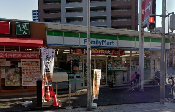 天王寺スカイハイツ(ファミリーマート天王寺駅北口店)