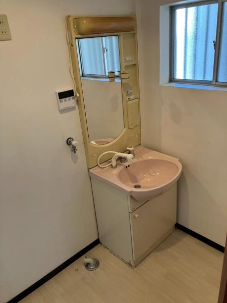 寝屋川市中木田町の中古一戸建