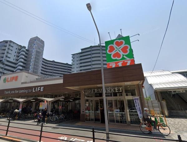 ファミリープラザ朝潮橋B館(ライフ朝潮橋駅前店)