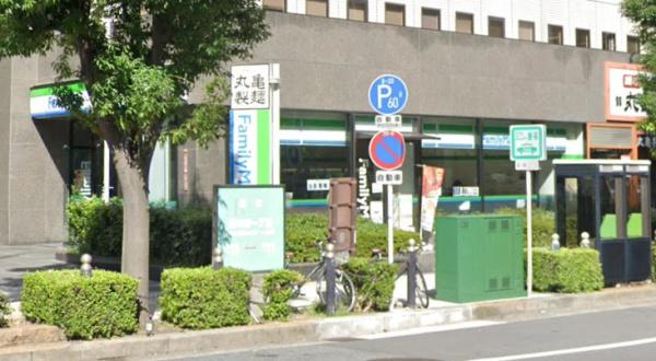 プレミストタワー靭本町(ファミリーマート信濃橋店)