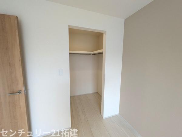 茂原市緑ケ丘3丁目新築住宅・1号棟(収納)