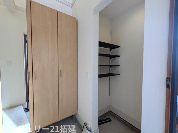 茂原市緑ケ丘3丁目新築住宅・1号棟(玄関)
