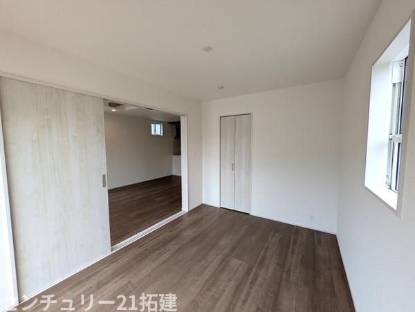 茂原市緑ケ丘3丁目新築住宅・2号棟(洋室)