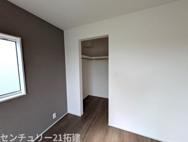 茂原市緑ケ丘3丁目新築住宅・2号棟(収納)