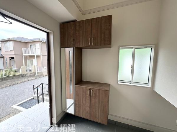 君津市君津台新築住宅(玄関)