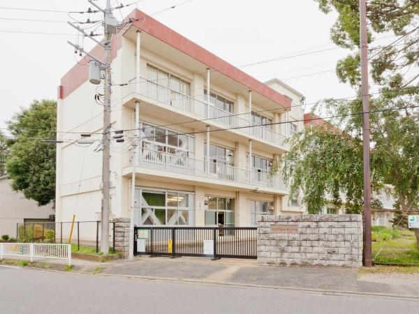 千葉市緑区誉田1丁目新築住宅・2号棟(千葉市立誉田小学校)