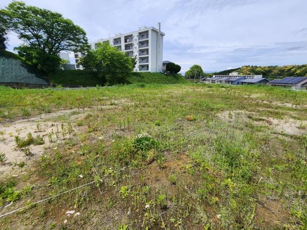 市原市有秋台東　建築条件なし全3区画売地・2号地
