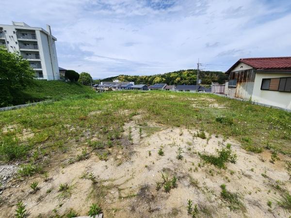 市原市有秋台東　建築条件なし全3区画売地・2号地
