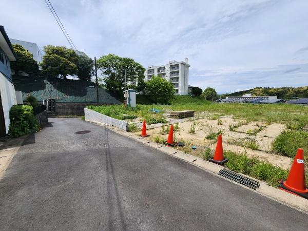 市原市有秋台東　建築条件なし全3区画売地・3号地