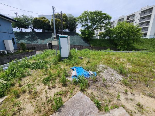 市原市有秋台東　建築条件なし全3区画売地・3号地