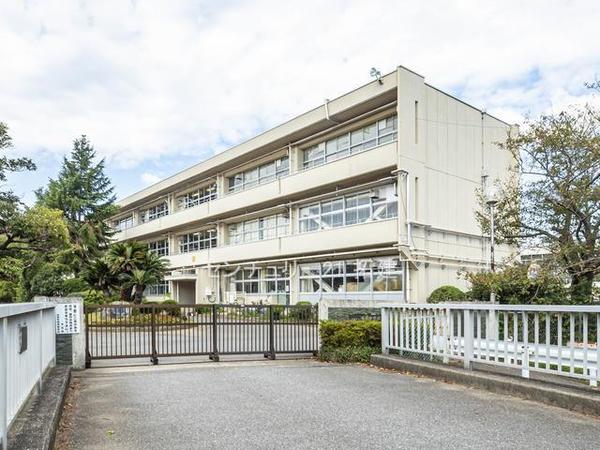 市原市古市場新築住宅(市原市立菊間中学校)