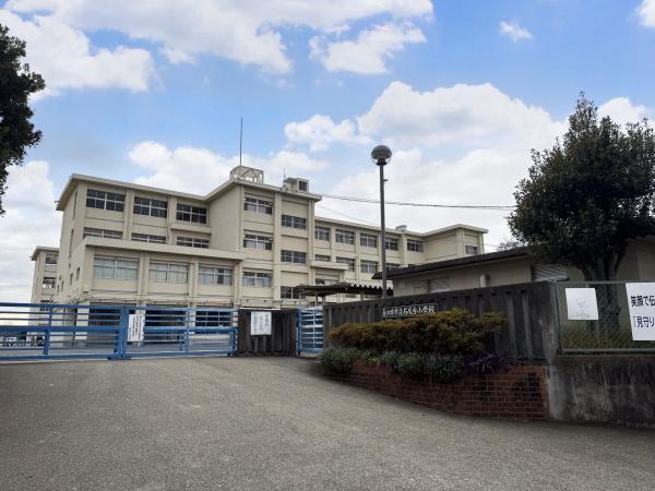 春日井市石尾台3丁目の土地(石尾台小学校)