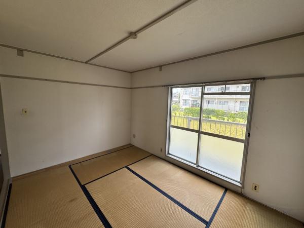岩成台西団地