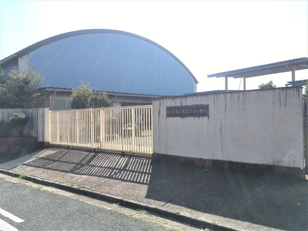 春日井市白山町７丁目の新築一戸建(春日井市立岩成台西小学校)