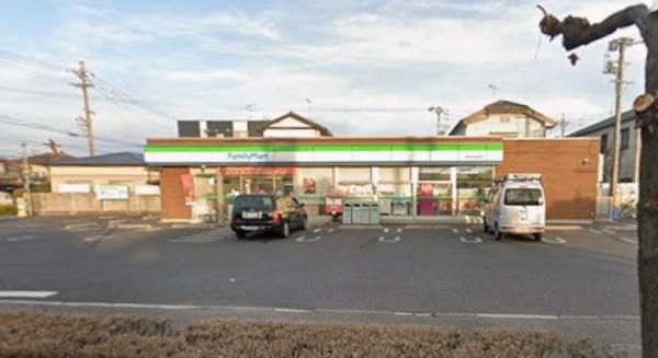 春日井市高山町３丁目の中古一戸建て(ファミリーマート春日井高山町店)