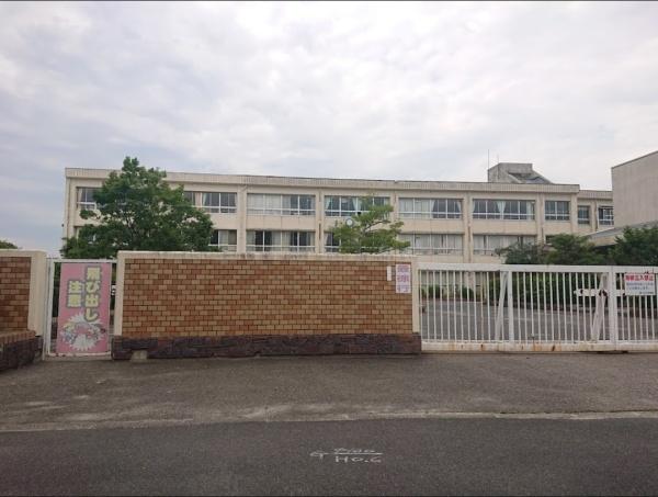 可児市桜ケ丘４丁目の土地(桜ケ丘小学校)