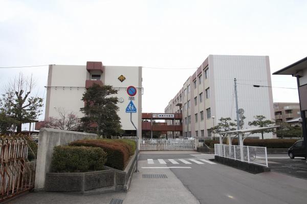 高松市太田上町の中古一戸建て(高松市立太田中学校)