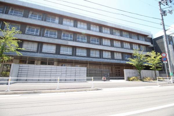 ロイヤルガーデン上之町　１０階(高松市立栗林小学校)