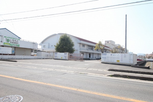高松市円座町の土地(高松市立香東中学校)