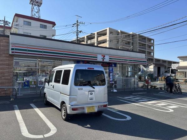 レクシオ東村山ティアーズガーデン(セブンイレブン東村山美住町2丁目店)