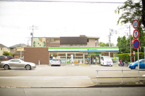 東久留米市前沢4丁目の新築一戸建(ファミリーマート滝山中央通り店)
