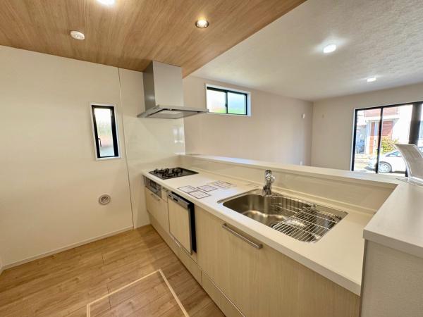小平市小川町１丁目の新築一戸建