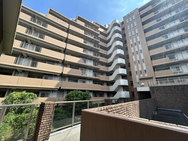 ルイシャトレひばりヶ丘ラスティパーク