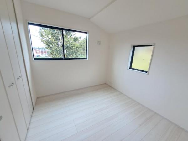 西東京市向台町6丁目の新築一戸建(洋室)