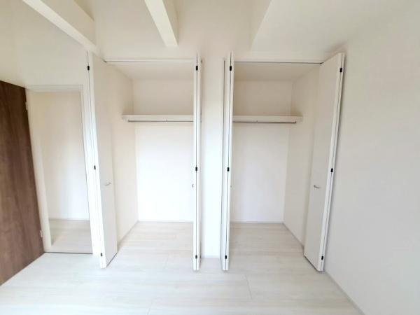 西東京市向台町6丁目の新築一戸建(収納)