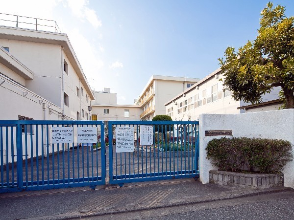 小平市仲町の新築一戸建(小平市立小平第一中学校)