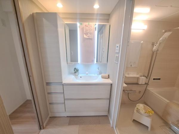 グランスイート三鷹下連雀