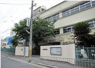 クレアシティ布施(東大阪市立長栄中学校)