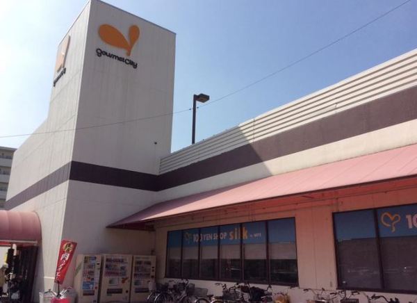 大阪市鶴見区諸口４丁目の土地(グルメシティ鶴見店)