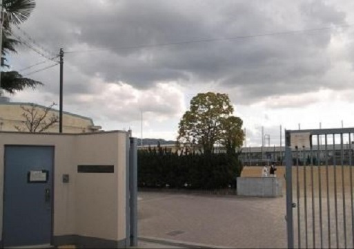 東大阪市岩田町１丁目の新築一戸建(東大阪市立玉川中学校)