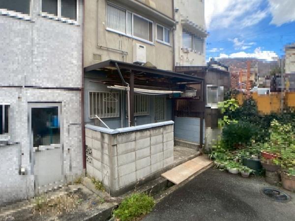 東大阪市上六万寺町の中古一戸建て