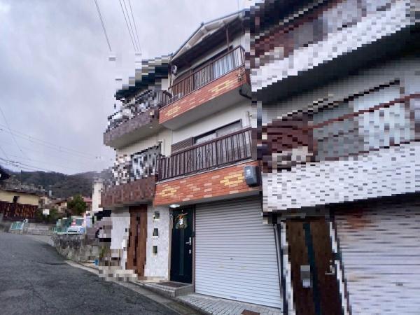 東大阪市上六万寺町の中古一戸建