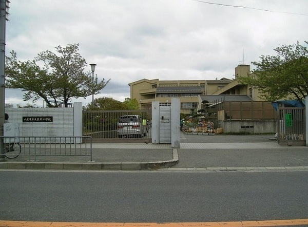 八尾市西木の本１丁目の中古一戸建て(八尾市立大正北小学校)