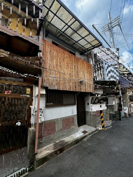 藤井寺市惣社１丁目の中古テラスハウス