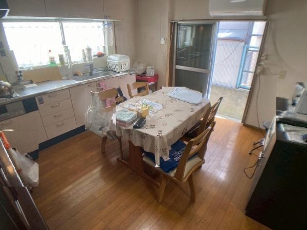 松原市松ケ丘３丁目の中古一戸建て