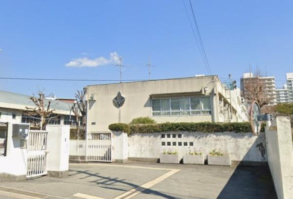 豊中市春日町３丁目の中古一戸建て(豊中市立第十四中学校)