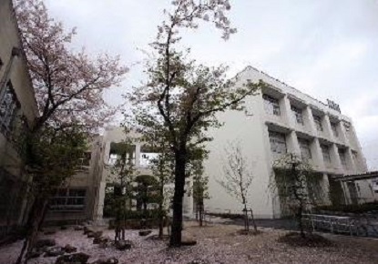東大阪市荒川３丁目の中古一戸建て(東大阪市立布施中学校)