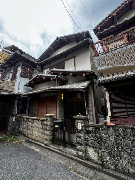柏原市片山町の中古一戸建て