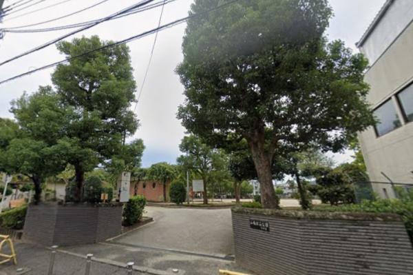 蛍池スカイハイツ(石橋駅前公園)