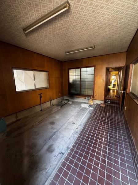 八尾市八尾木１丁目の中古一戸建て