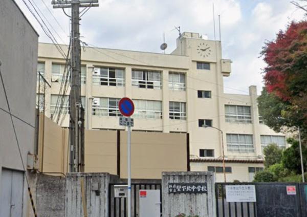 柏原市法善寺３丁目の中古一戸建て(柏原市立堅下北中学校)