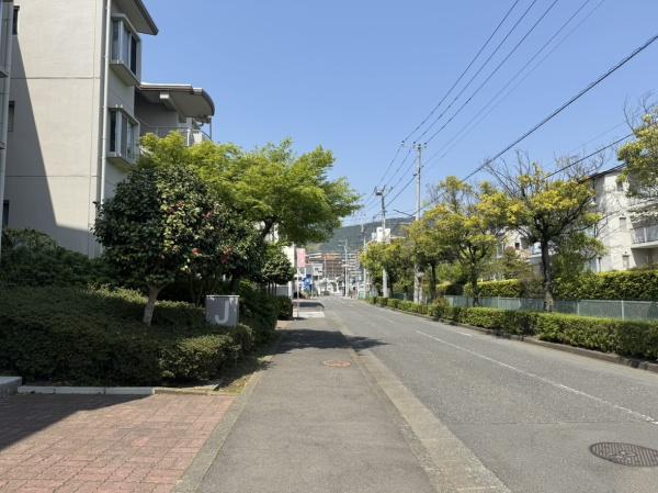 鶴巻ガーデンシティひかりの街Ｊ号棟