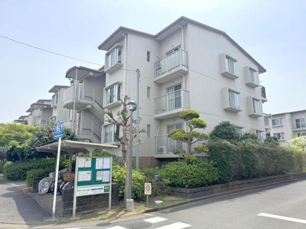 鶴巻ガーデンシティひかりの街Ｊ号棟