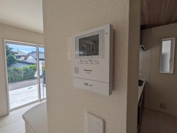 秦野市鶴巻南３丁目の新築一戸建