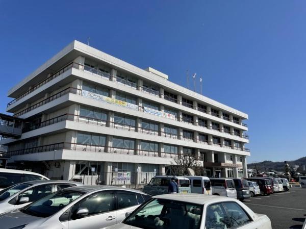 秦野市南矢名の中古一戸建て(秦野市役所)