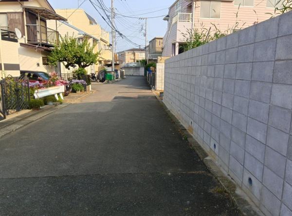 秦野市鶴巻南４丁目の土地